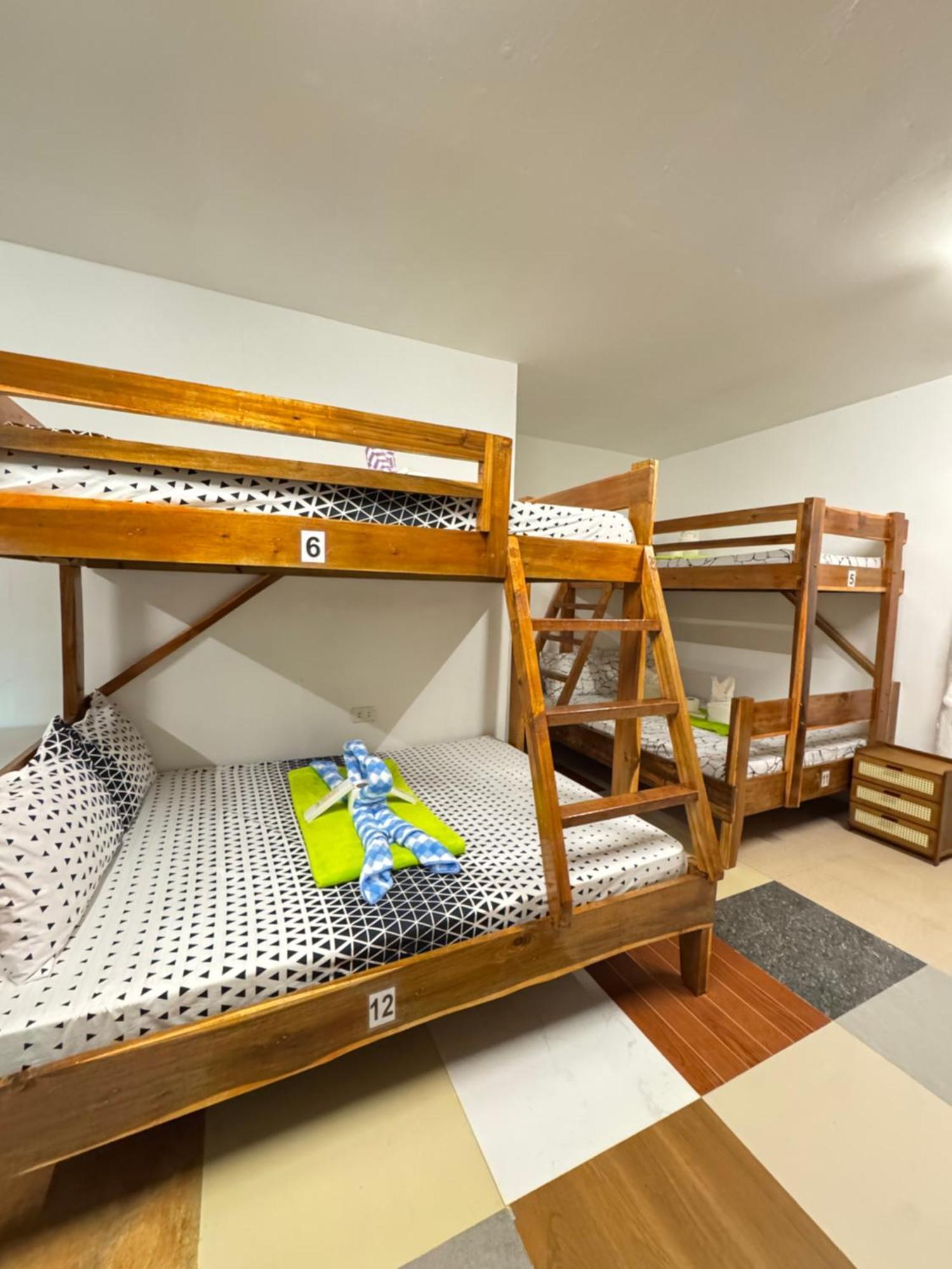 Aquaholik Traveler'S Lodge El Nido Ngoại thất bức ảnh